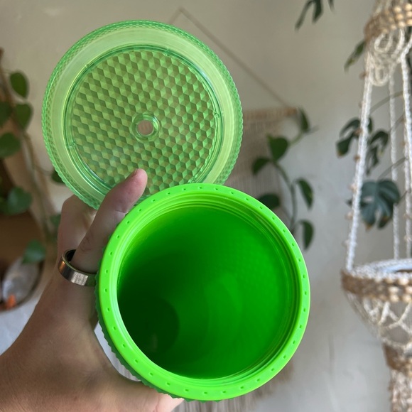 π Disney Parks Starbucks Neon Green Studded Tumbler 24oz | Mickey Mouse Edition - Picture 8 of 8